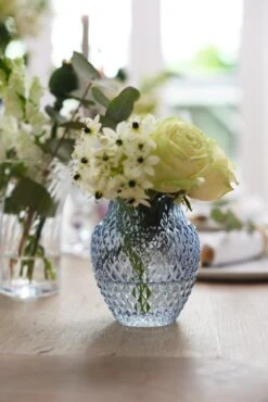 Leonardo Vase Poesia 22,5 Cm Blau -Küchenbedarf Laden 210 POESIA Vase 23 blau 018672 mood V02 H