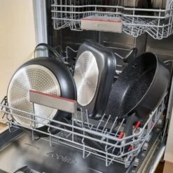 Zyliss Geschmiedete Aluminium-Pfanne, Antihaftbeschichtung,20 Cm -Küchenbedarf Laden 220 E980063U E980064U E980107U E980065U E980069U E980067U Lifestyle