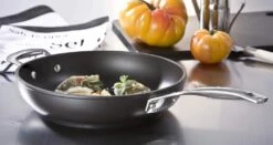 Le Creuset Aluminium-Antihaft-Pfanne Hoch -Küchenbedarf Laden Aluminium Antihaft 9 klein l