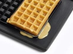 Fritel Multifunktionales Waffeleisen CW 2437 -Küchenbedarf Laden CW2438 detail opvang deeg neu 1