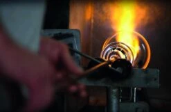 Zieher Dekanter/Karaffe Star Mit Standfuß 23 Zieher Dekanter/Karaffe Star Mit Standfuß -Küchenbedarf Laden VISION Produktion 02 1